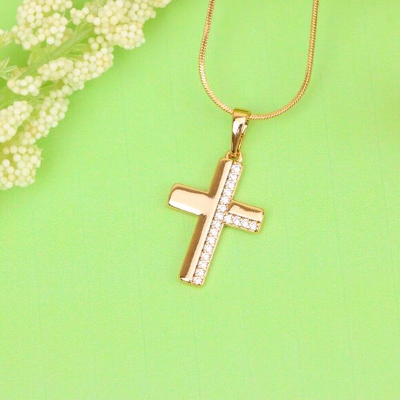 "Crystal-Accented Cross Pendant in Rose Gold Finish, XPPT1577 - Picture 4 of 12